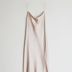 DELLA Slip Dress in Ash